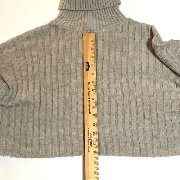 NWT Large Womens Gray Knit Cropped Turtleneck Sweater Top Preppy F21 Cuff Sleeve - Picture 6 of 11